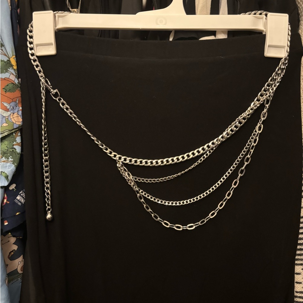 Silver Chain Detail Belt